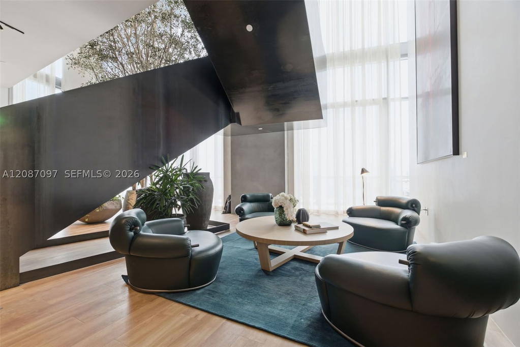 Real estate property located at 1400 Biscayne Blvd #1801, Miami-dade, Casa Bella, Miami, FL