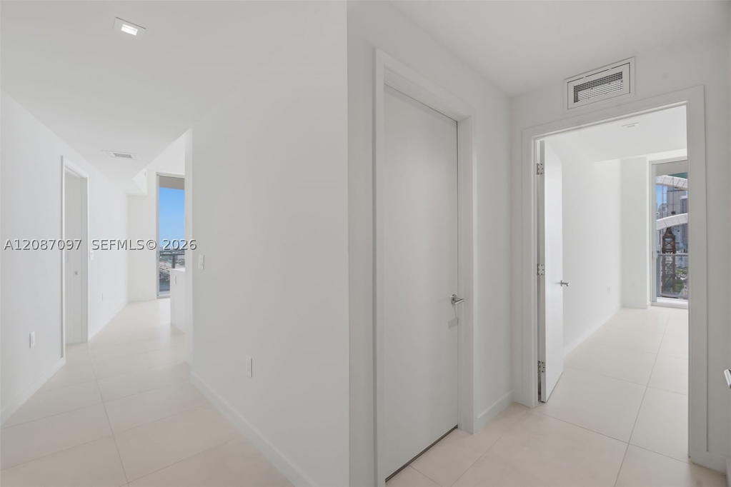 Real estate property located at 1400 Biscayne Blvd #1801, Miami-dade, Casa Bella, Miami, FL