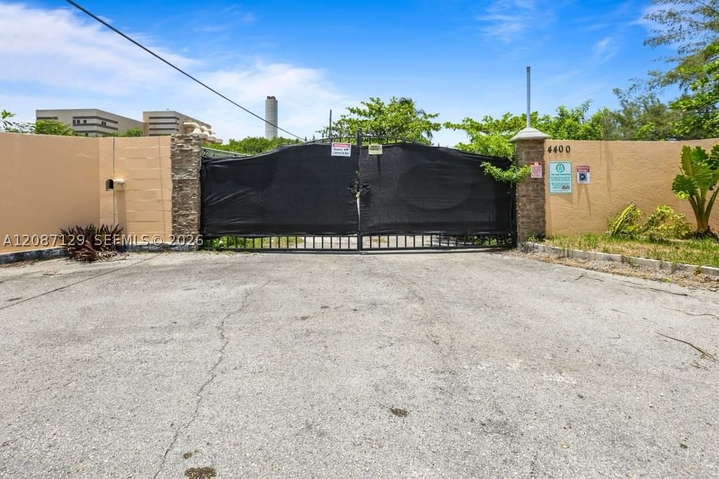 Real estate property located at 4400 42nd Ter, Broward, Newmans Survey, Dania Beach, FL