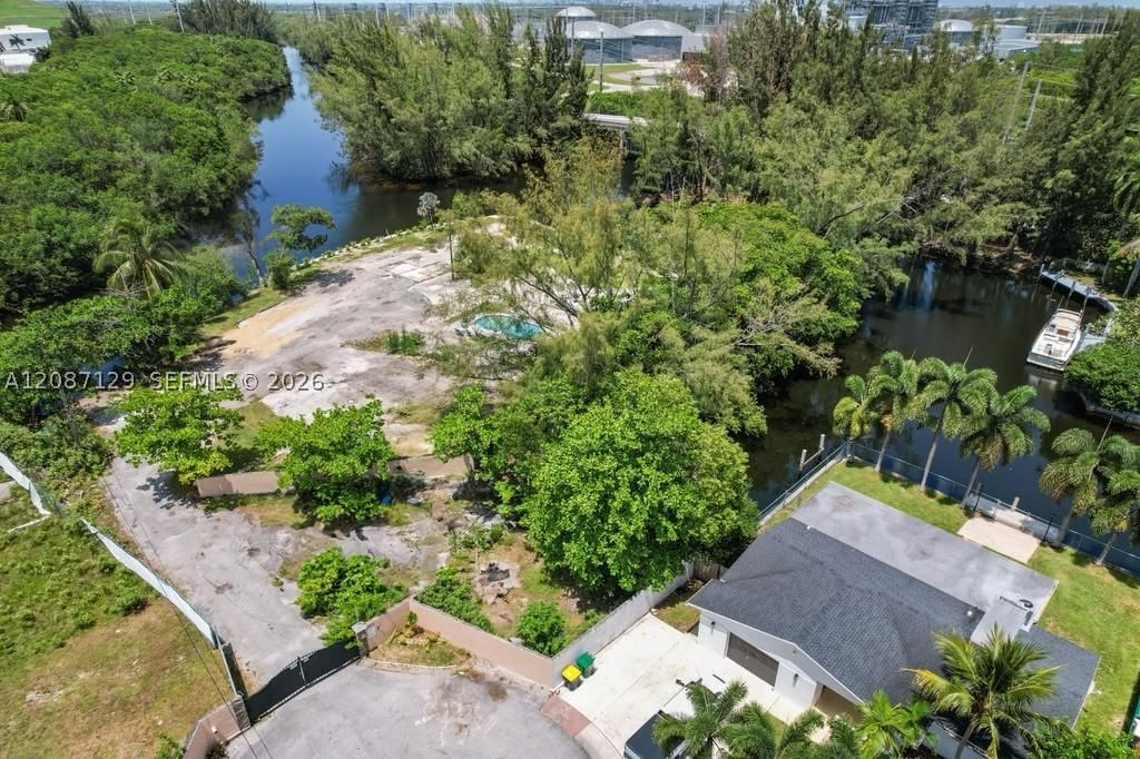 Real estate property located at 4400 42nd Ter, Broward, Newmans Survey, Dania Beach, FL