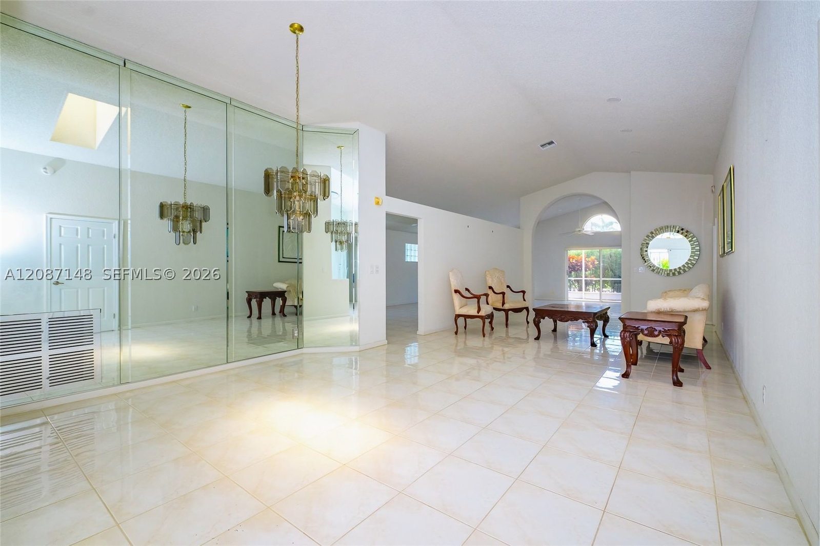 Real estate property located at 9706 Harbour Lake Cir, Palm Beach, Palm Isles, Boynton Beach, FL