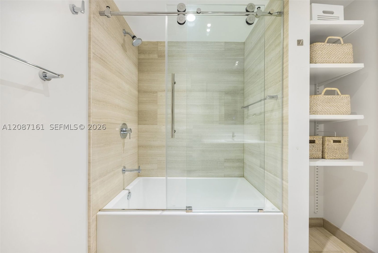Real estate property located at 1451 Brickell Ave #1901, Miami-dade, Echo Brickell Condo, Miami, FL