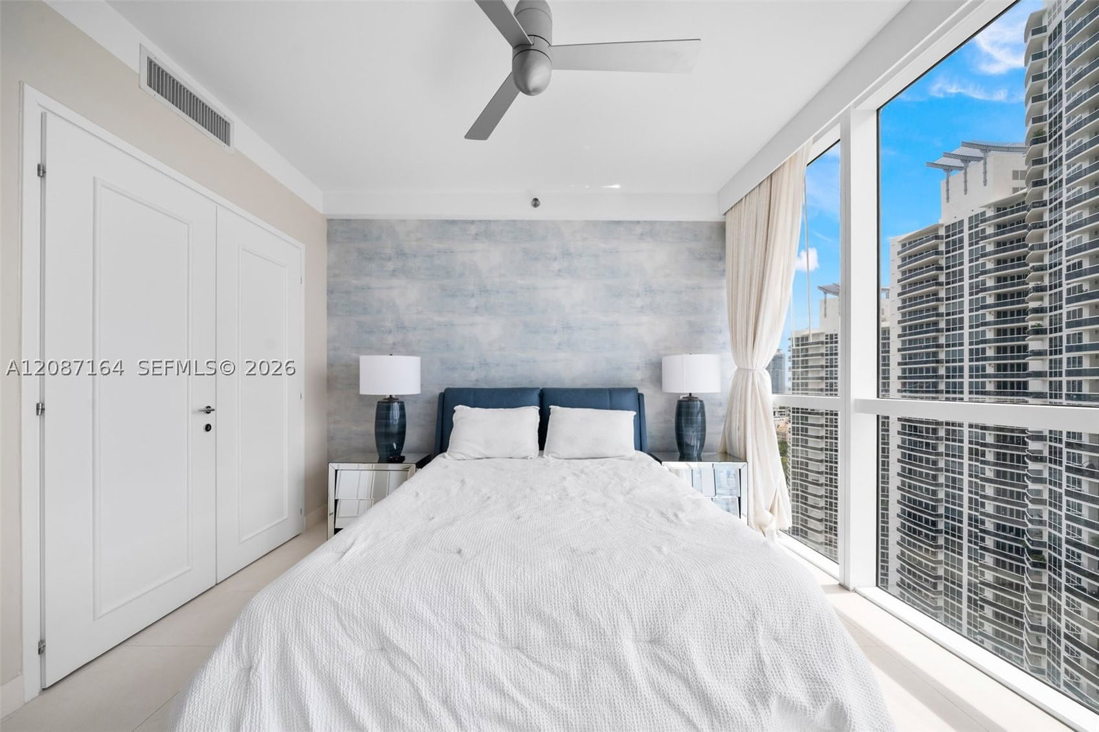 Real estate property located at 450 Alton Rd #2105, Miami-dade, Icon Condo, Miami Beach, FL
