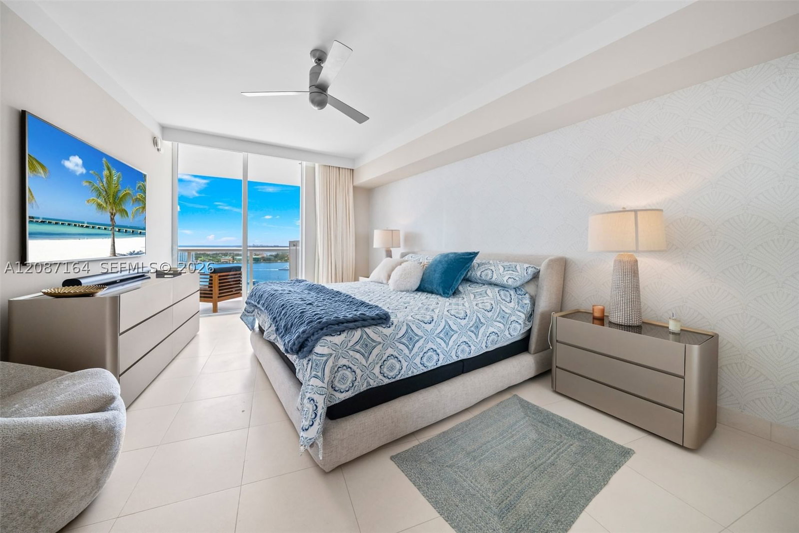 Real estate property located at 450 Alton Rd #2105, Miami-dade, Icon Condo, Miami Beach, FL