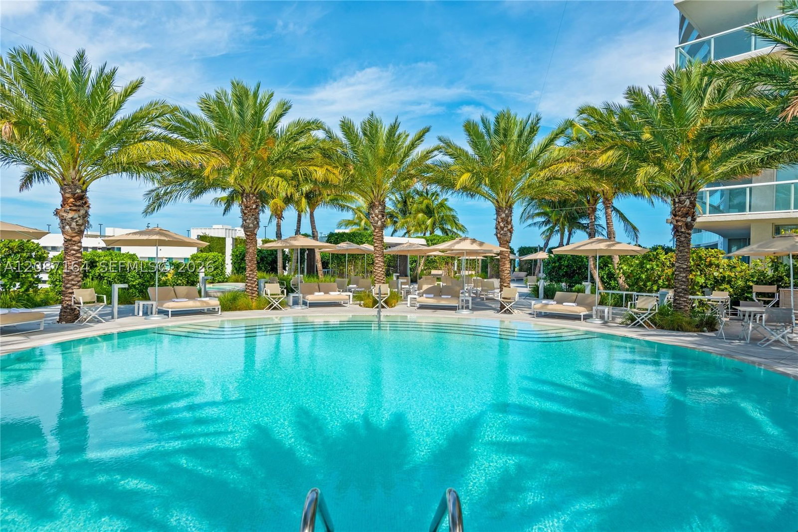 Real estate property located at 450 Alton Rd #2105, Miami-dade, Icon Condo, Miami Beach, FL