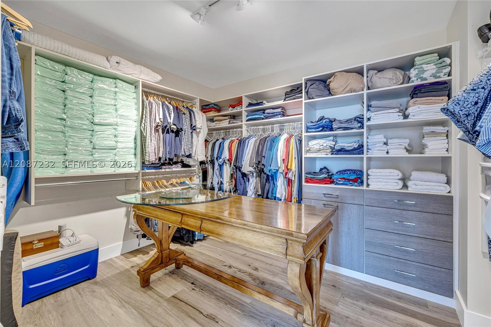 Real estate property located at 19667 Turnberry Way #25K, Miami-dade, Turnberry Isle South Cond, Aventura, FL