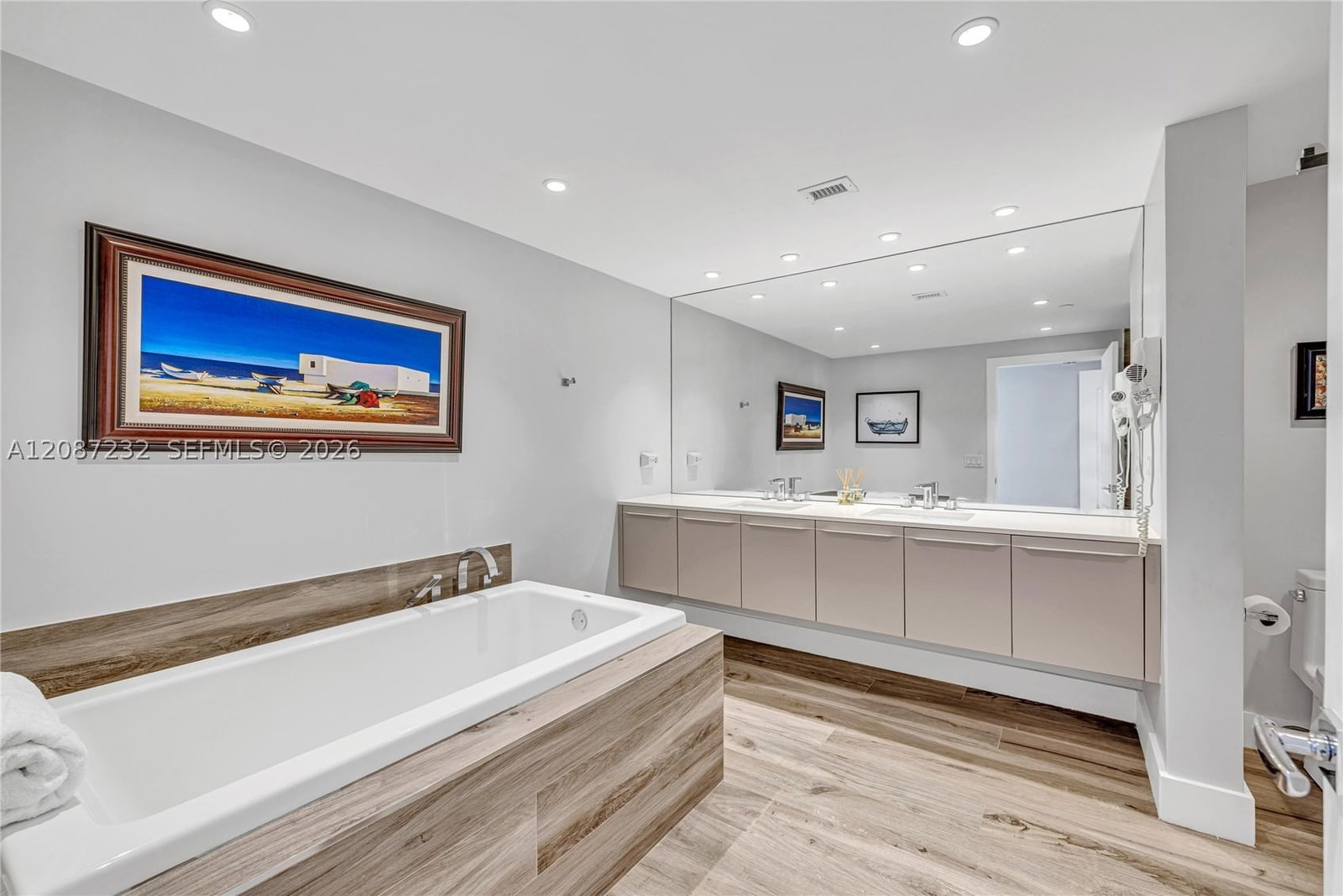 Real estate property located at 19667 Turnberry Way #25K, Miami-dade, Turnberry Isle South Cond, Aventura, FL