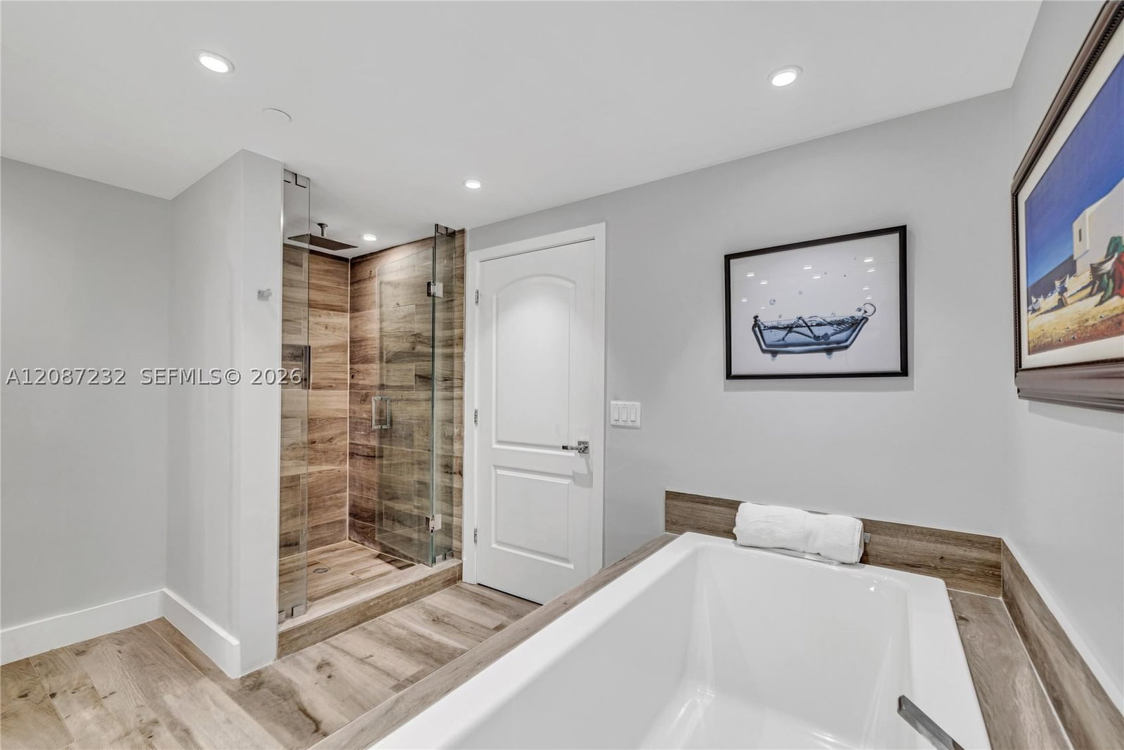 Real estate property located at 19667 Turnberry Way #25K, Miami-dade, Turnberry Isle South Cond, Aventura, FL