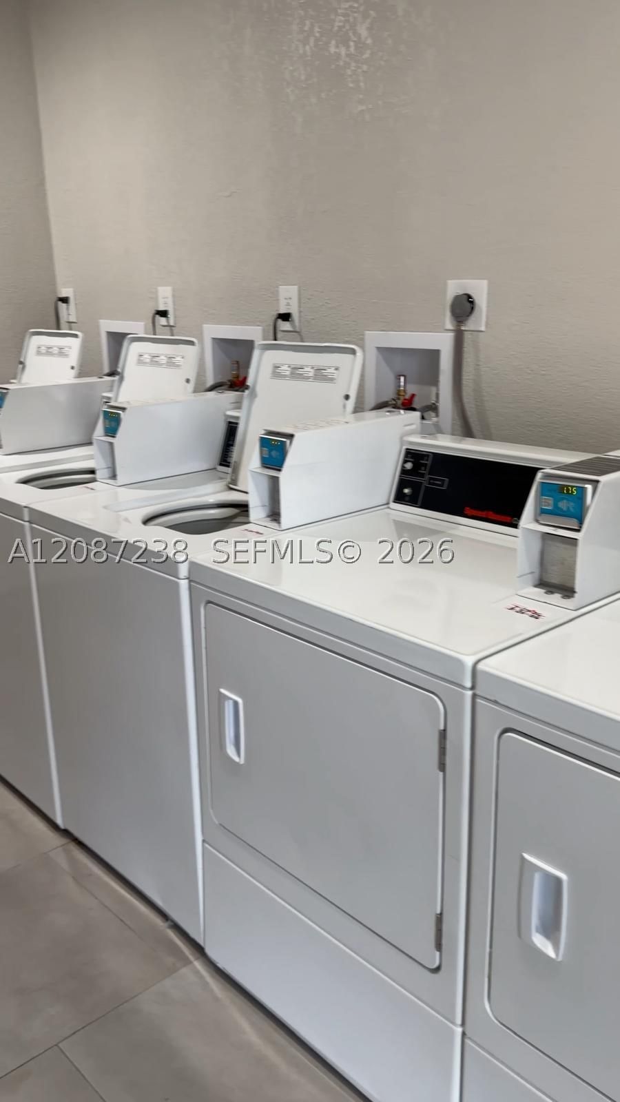 Real estate property located at 1225 35th St #2A, Miami-dade, Courtyards Of Hialeah, Hialeah, FL