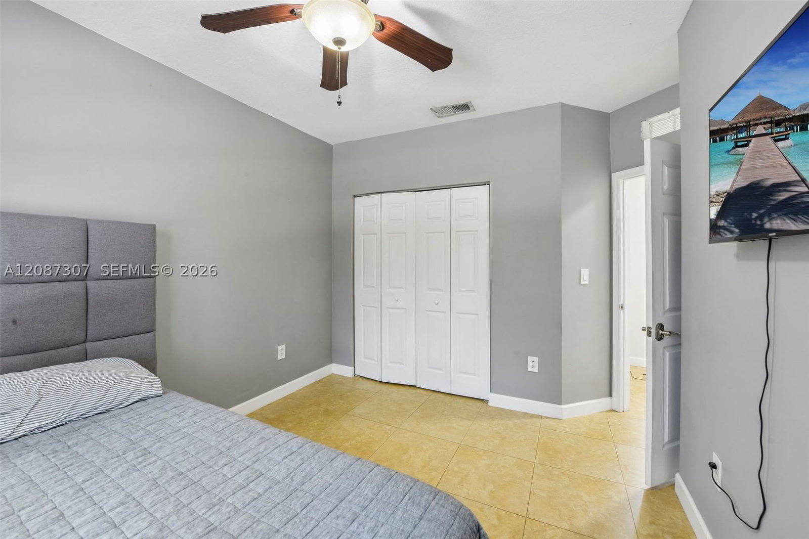 Real estate property located at 14127 51st Ln, Broward, Escada 174-84 B, Miramar, FL