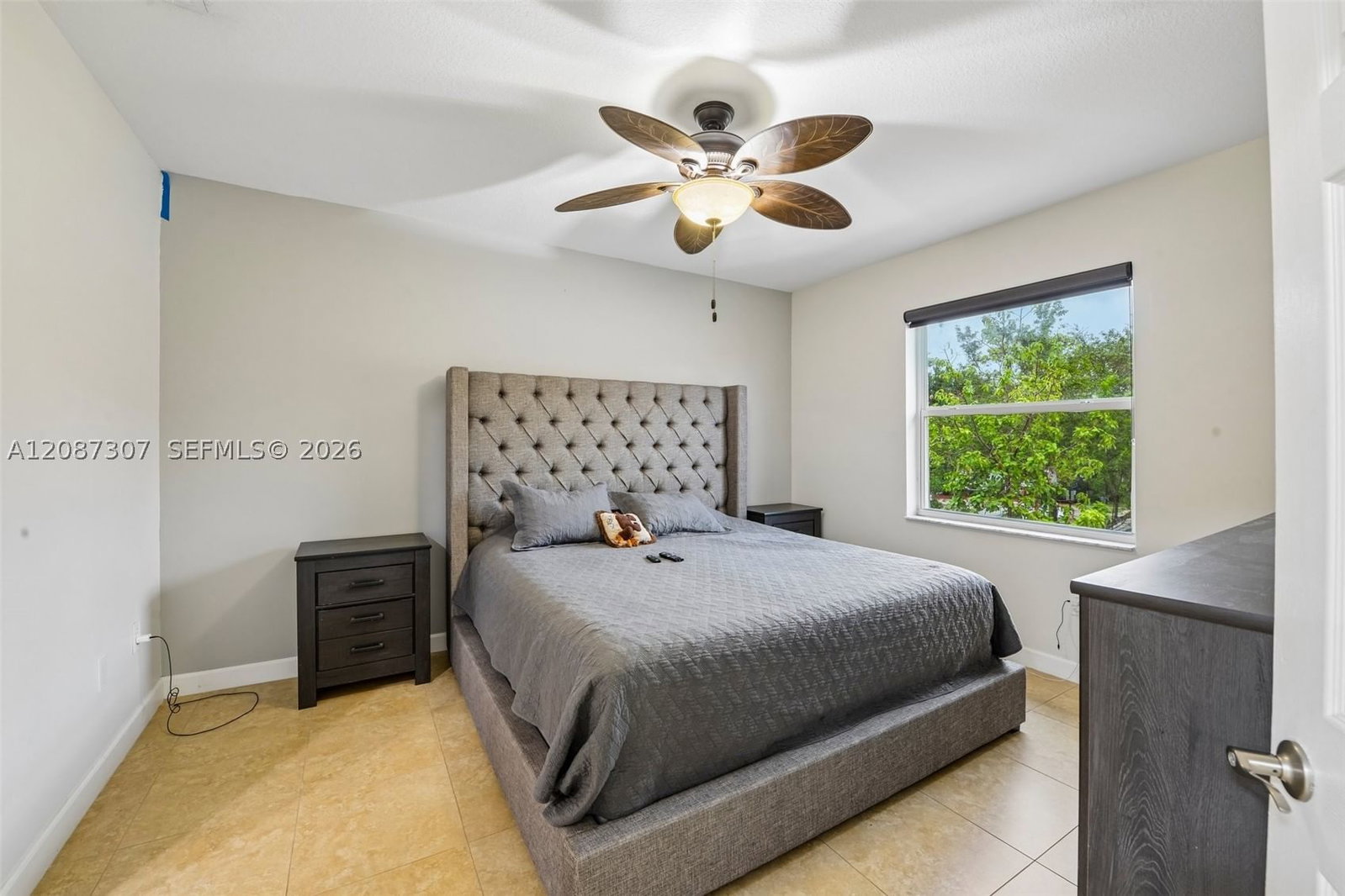 Real estate property located at 14127 51st Ln, Broward, Escada 174-84 B, Miramar, FL