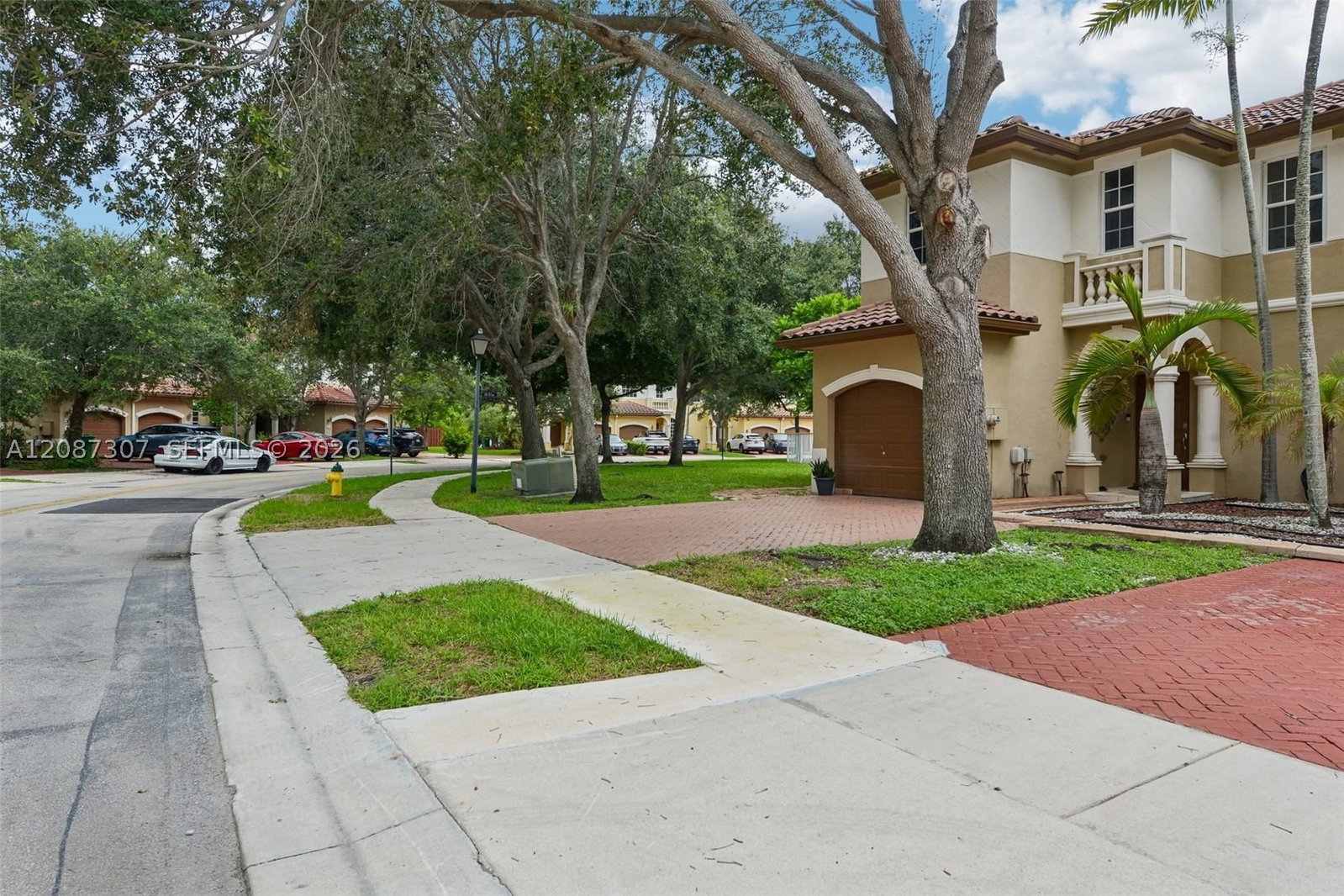 Real estate property located at 14127 51st Ln, Broward, Escada 174-84 B, Miramar, FL