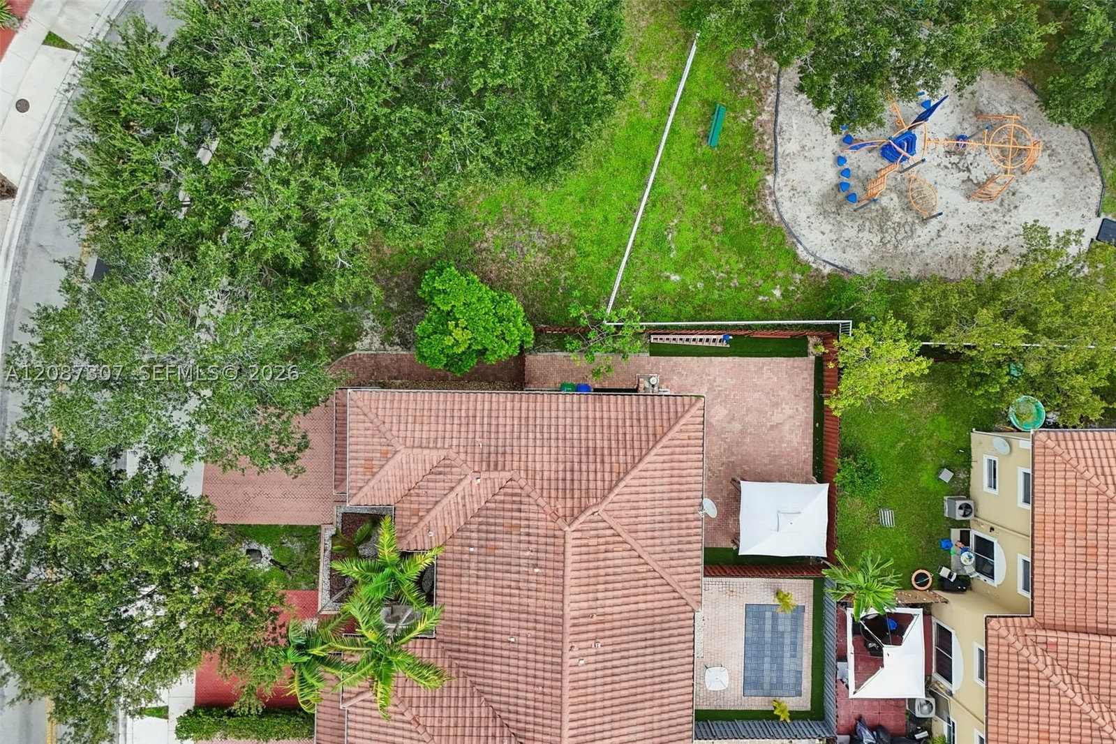 Real estate property located at 14127 51st Ln, Broward, Escada 174-84 B, Miramar, FL