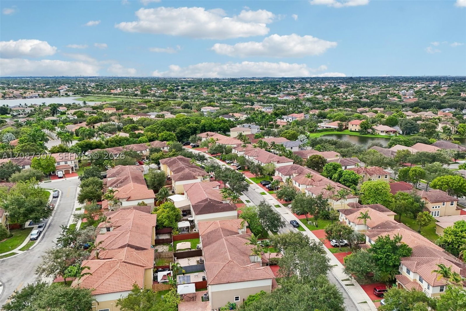 Real estate property located at 14127 51st Ln, Broward, Escada 174-84 B, Miramar, FL