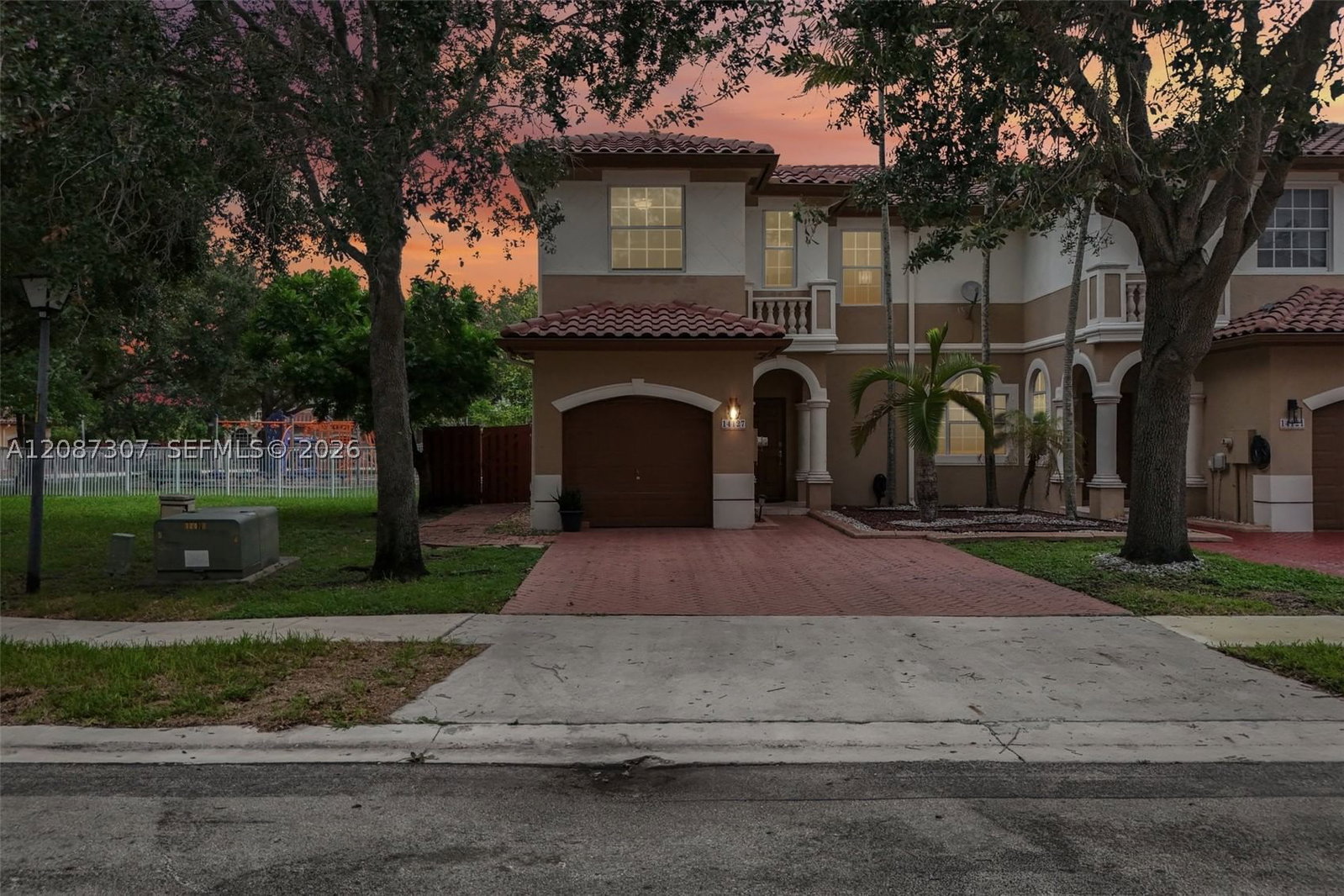 Real estate property located at 14127 51st Ln, Broward, Escada 174-84 B, Miramar, FL