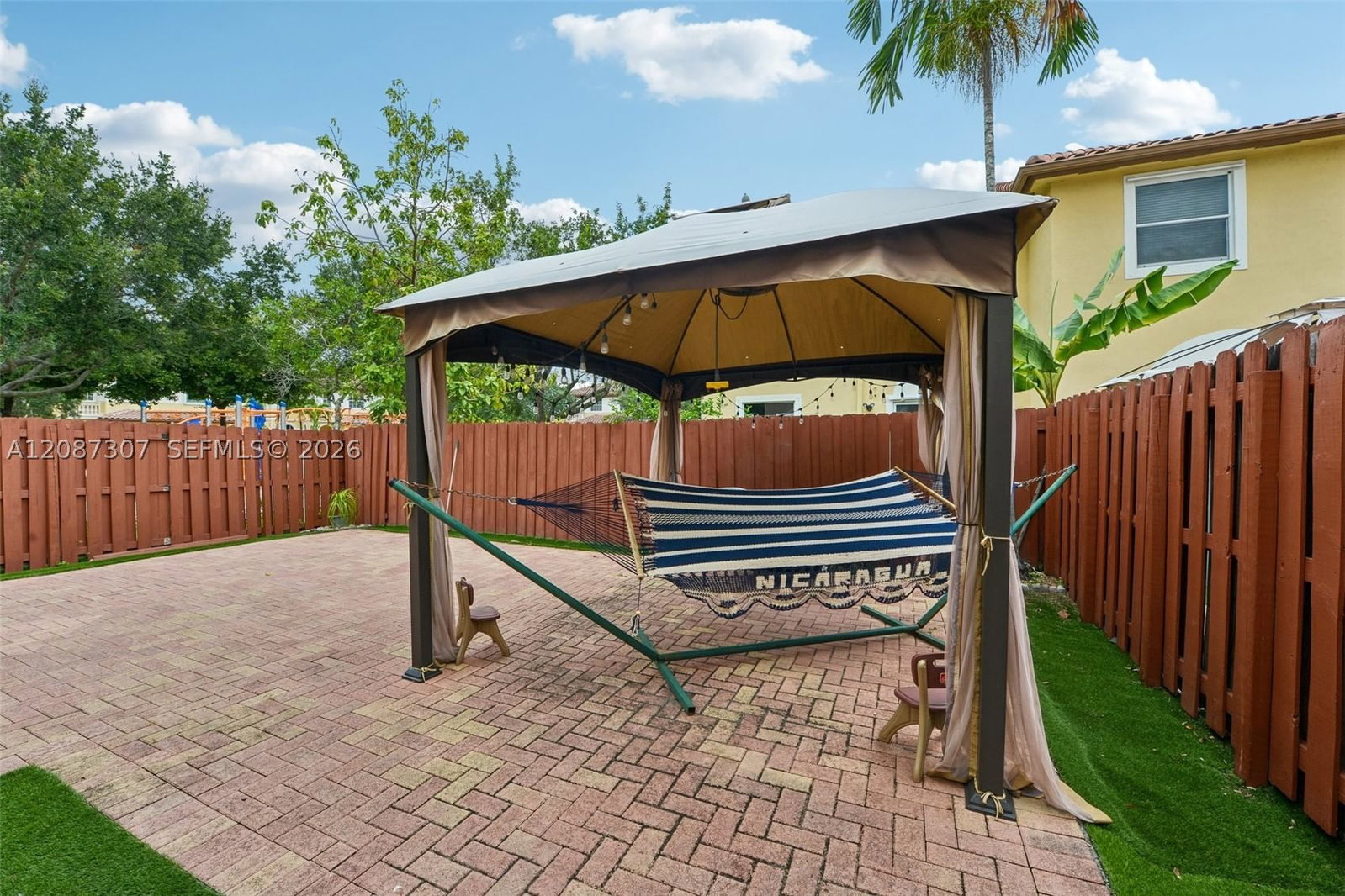 Real estate property located at 14127 51st Ln, Broward, Escada 174-84 B, Miramar, FL