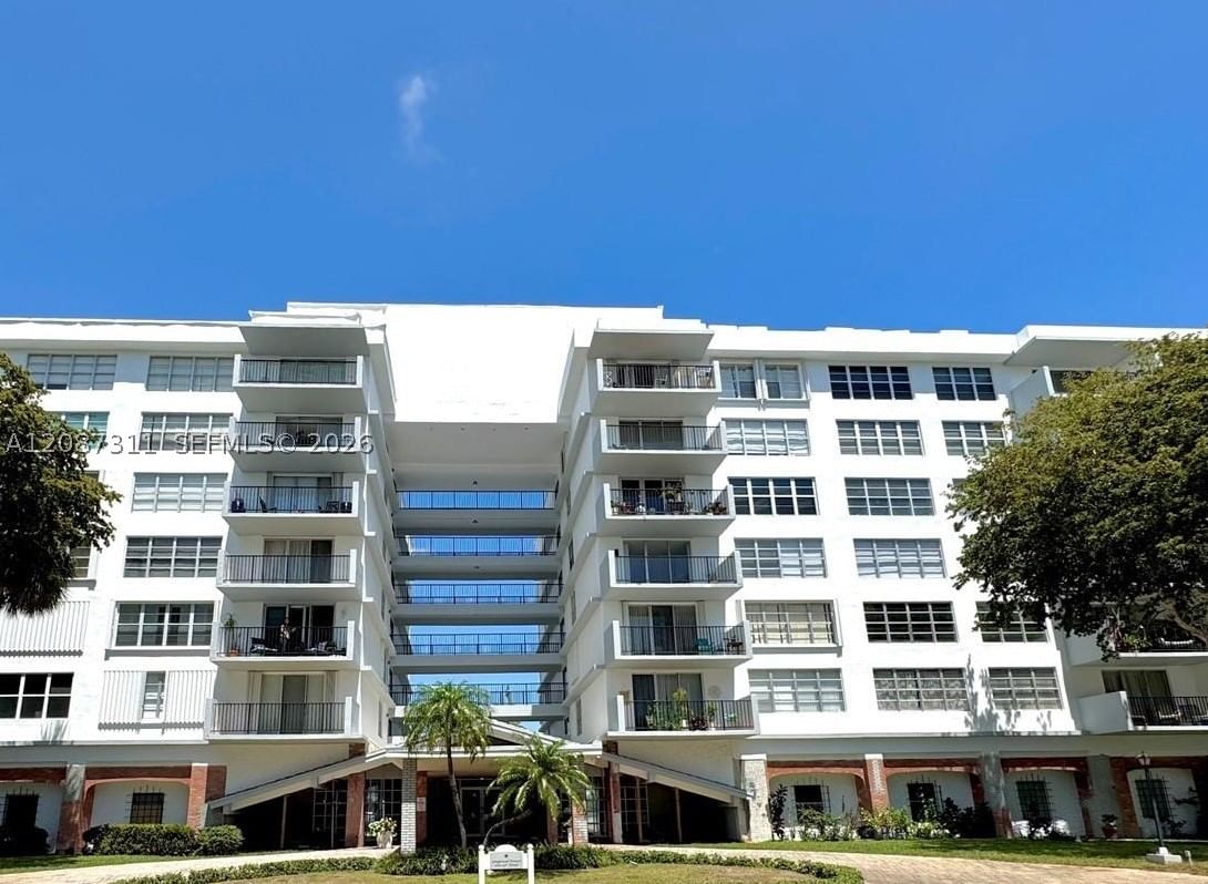 Real estate property located at , Miami-dade, Longwood Towers Condo, Bay Harbor Islands, FL