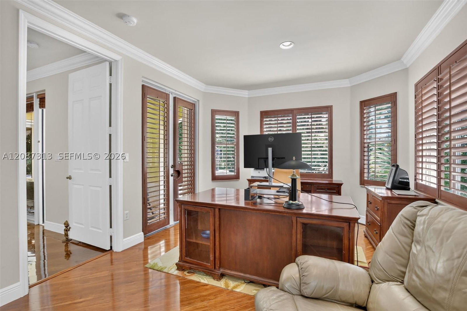 Real estate property located at 8210 Phoenician Court, Broward, Phoenician Cove, Davie, FL