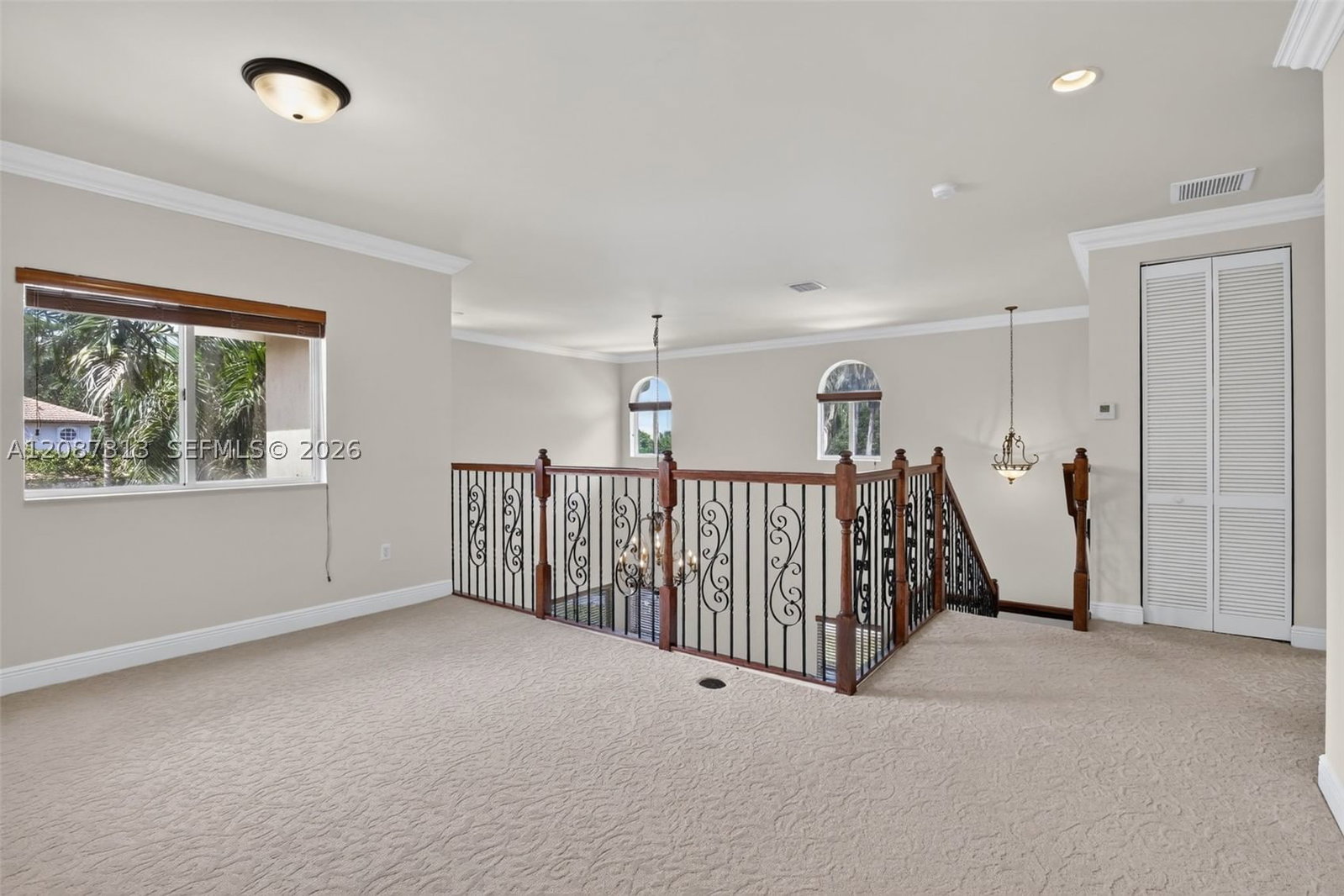 Real estate property located at 8210 Phoenician Court, Broward, Phoenician Cove, Davie, FL