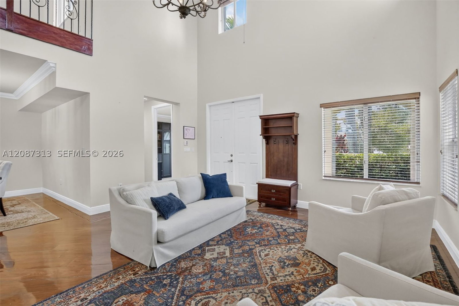 Real estate property located at 8210 Phoenician Court, Broward, Phoenician Cove, Davie, FL