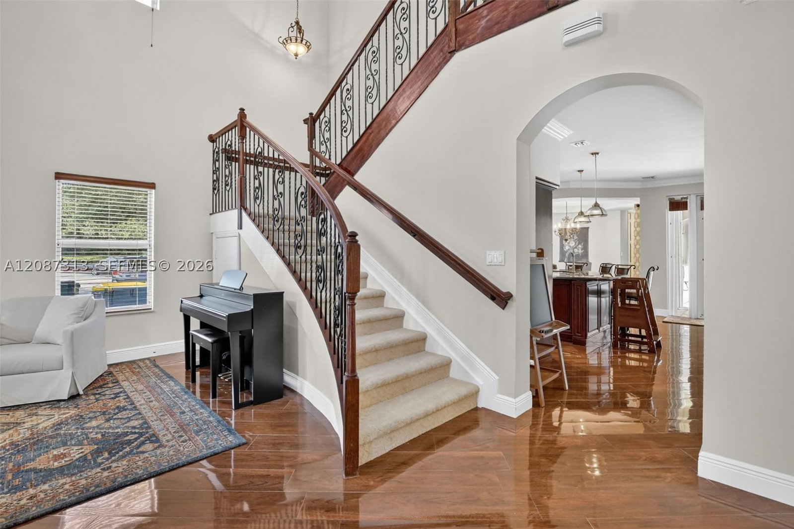 Real estate property located at 8210 Phoenician Court, Broward, Phoenician Cove, Davie, FL
