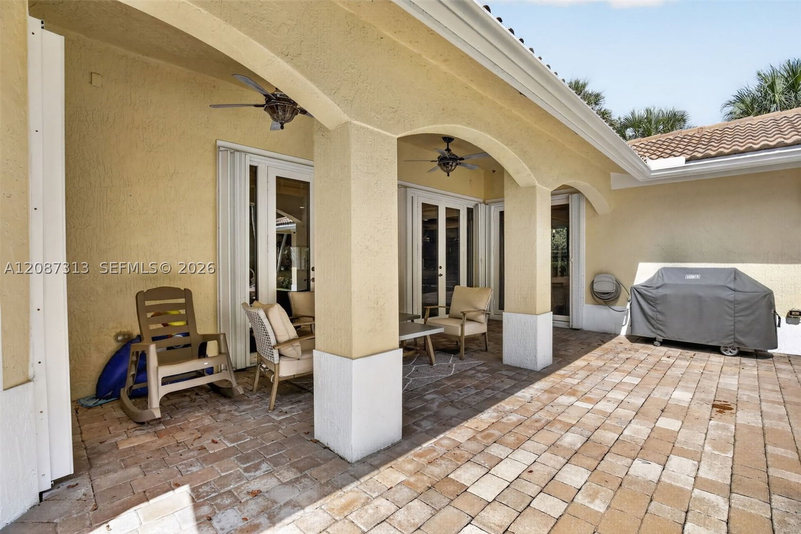 Real estate property located at 8210 Phoenician Court, Broward, Phoenician Cove, Davie, FL