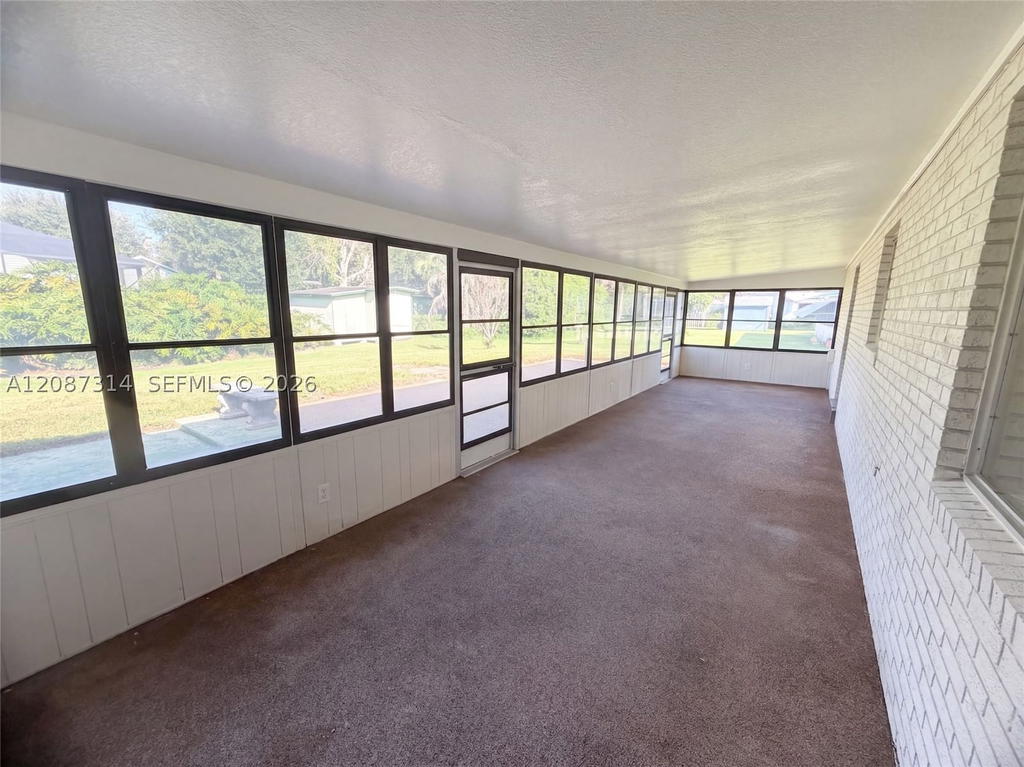 Real estate property located at 6501 Fort Pierce Blvd, St Lucie, Lakewood Park Unit 7, Fort Pierce, FL