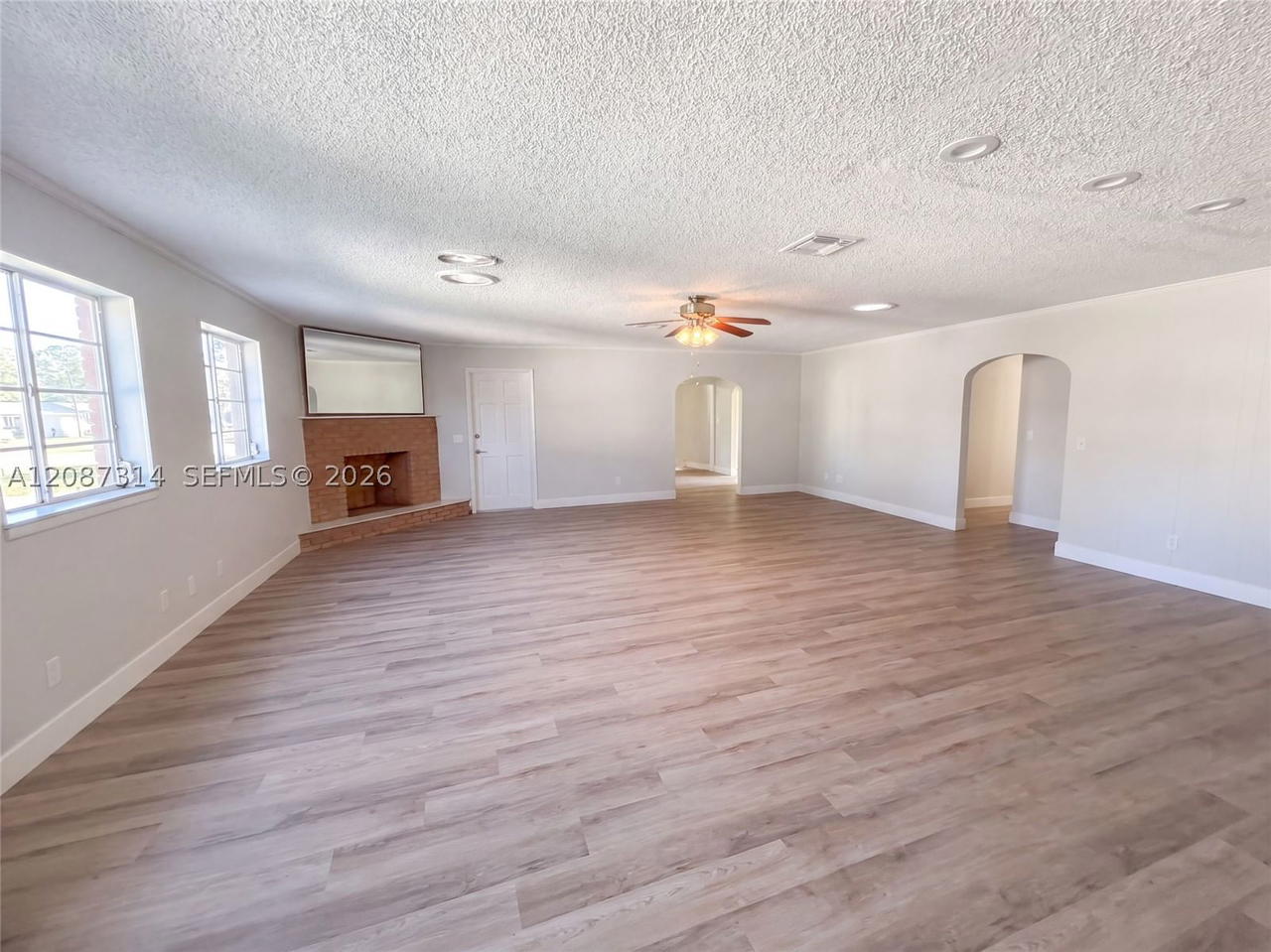 Real estate property located at 6501 Fort Pierce Blvd, St Lucie, Lakewood Park Unit 7, Fort Pierce, FL