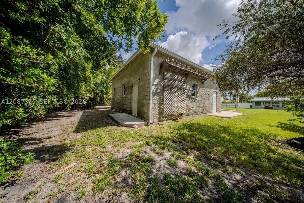 Real estate property located at 4391 77th Ave, Broward, Newmans Survey, Davie, FL