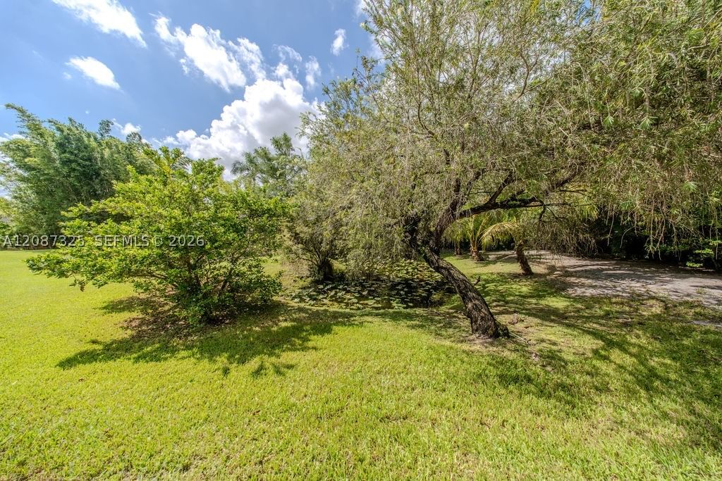Real estate property located at 4391 77th Ave, Broward, Newmans Survey, Davie, FL