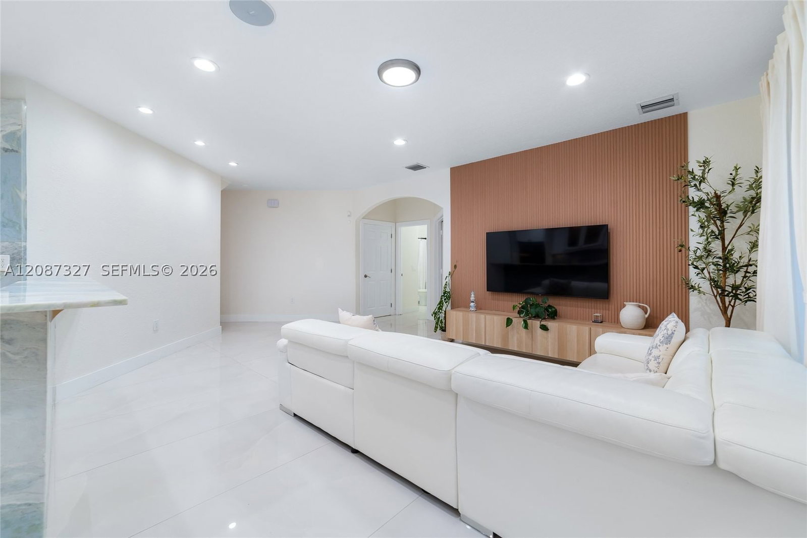 Real estate property located at 16759 15th St, Broward, Pembroke Isles 1, Pembroke Pines, FL