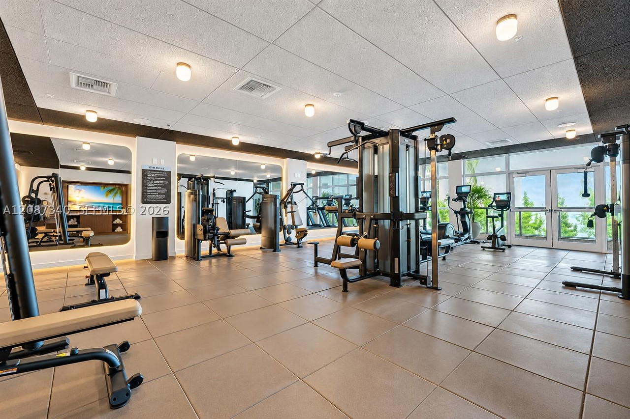 Real estate property located at 1611 2nd ave #605, Miami-dade, Holleman Park, Miami, FL