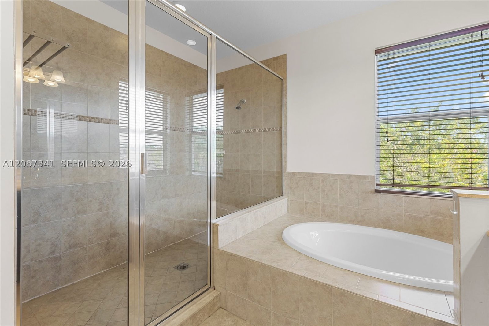 Real estate property located at 11925 82nd St, Broward, Heron Bay North Plat 3, Parkland, FL