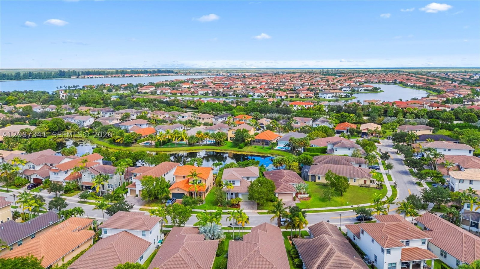 Real estate property located at 11925 82nd St, Broward, Heron Bay North Plat 3, Parkland, FL