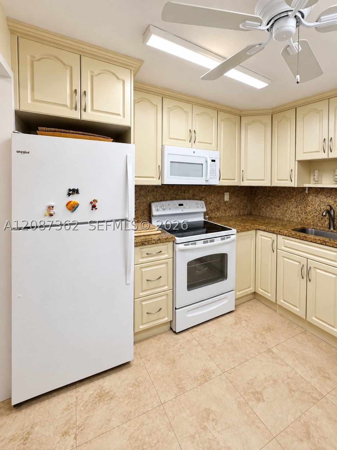 Real estate property located at 3725 Ocean Dr #1606, Broward, Sea Air Towers Condo, Hollywood, FL