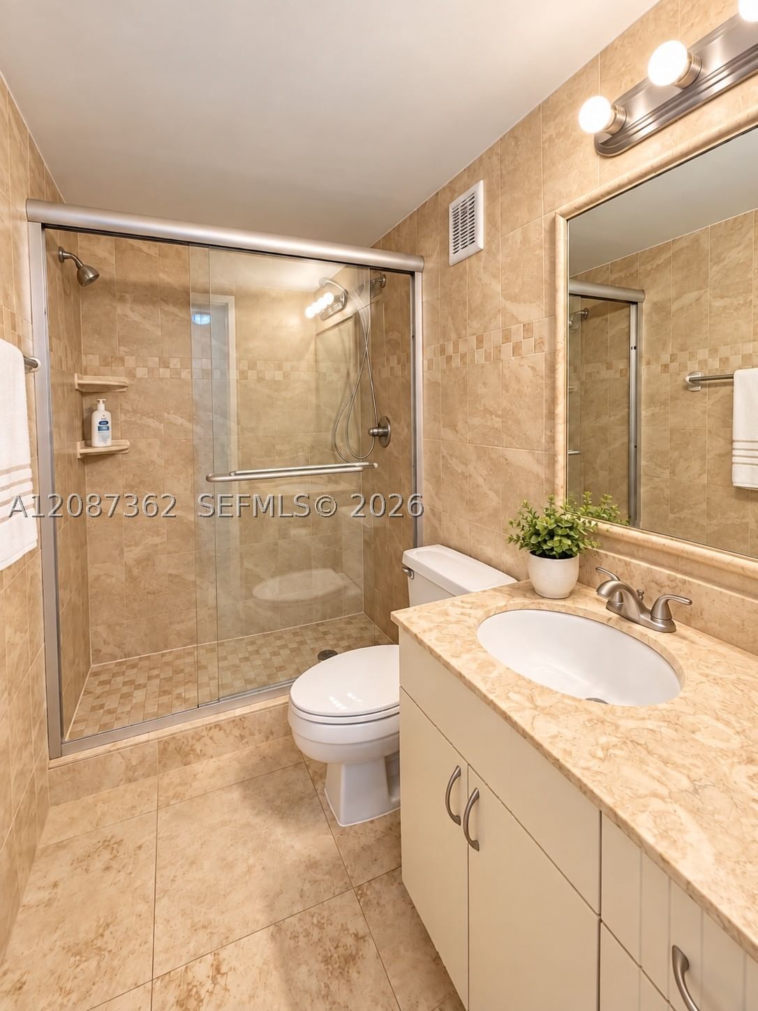 Real estate property located at 3725 Ocean Dr #1606, Broward, Sea Air Towers Condo, Hollywood, FL