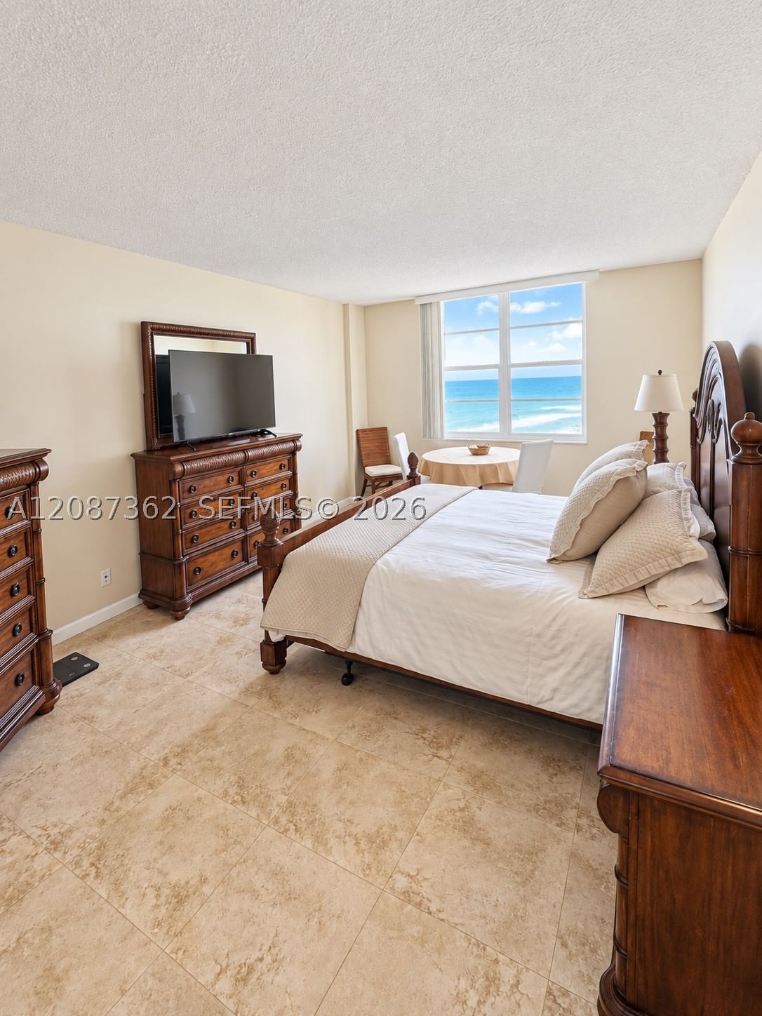 Real estate property located at 3725 Ocean Dr #1606, Broward, Sea Air Towers Condo, Hollywood, FL