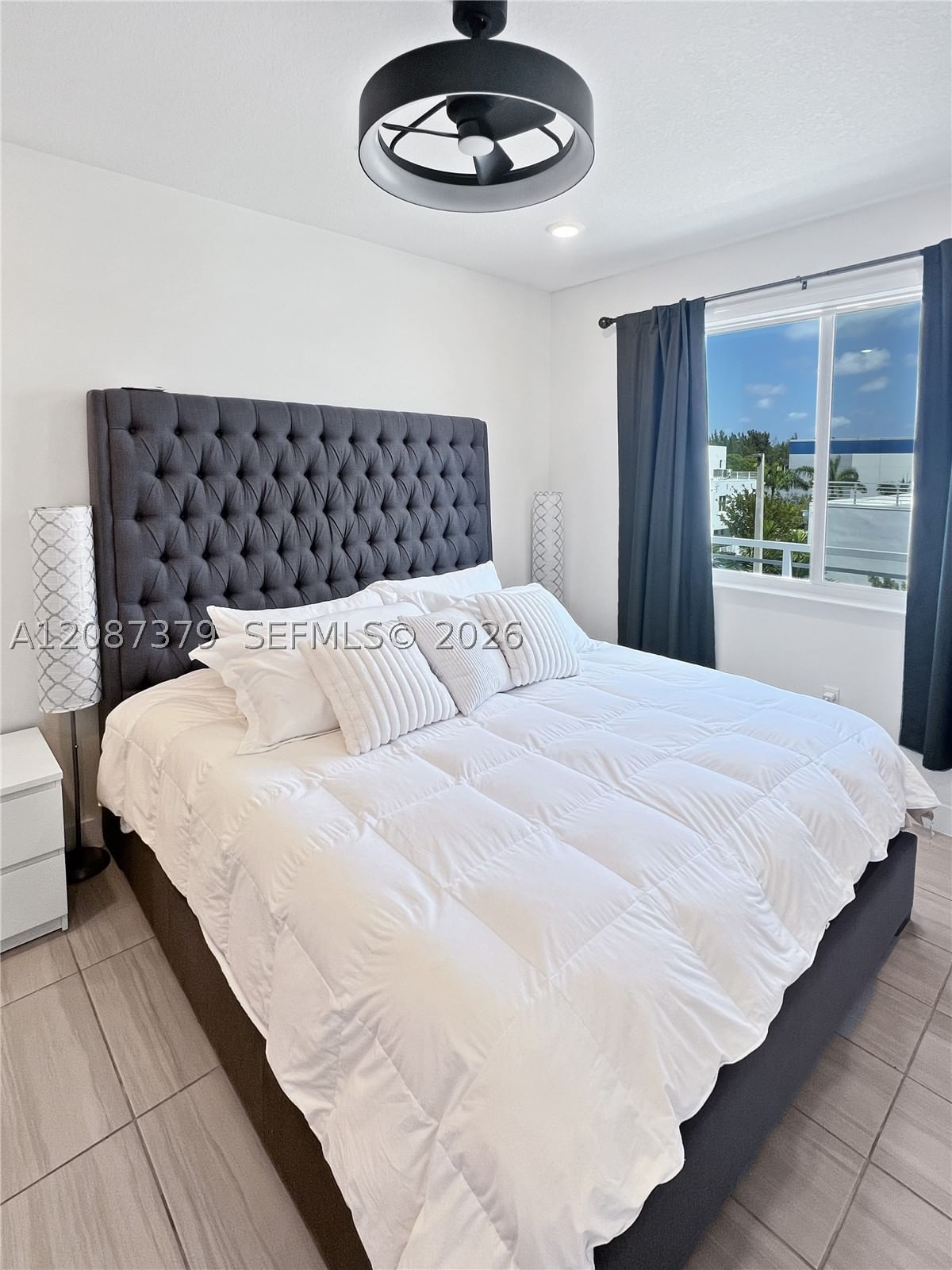Real estate property located at 6416 NW 102nd Ct #304, Miami-dade, Landmark At Doral Condo N, Doral, FL