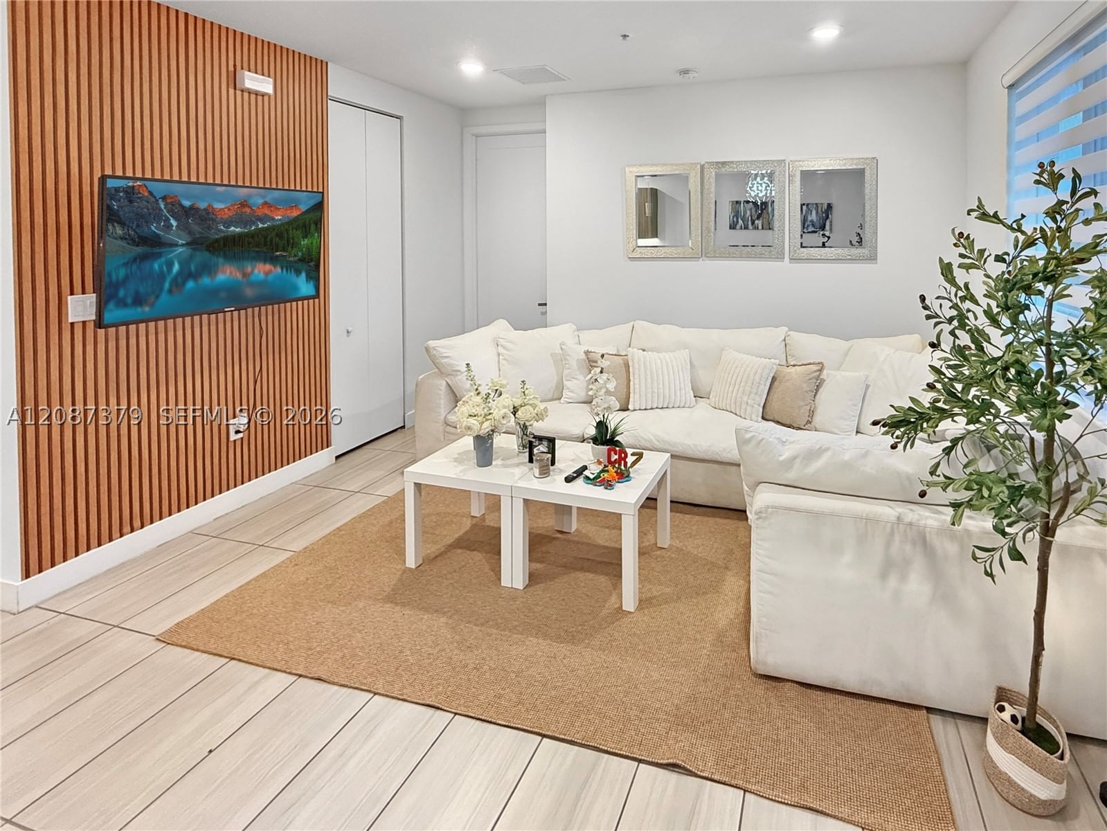 Real estate property located at 6416 NW 102nd Ct #304, Miami-dade, Landmark At Doral Condo N, Doral, FL