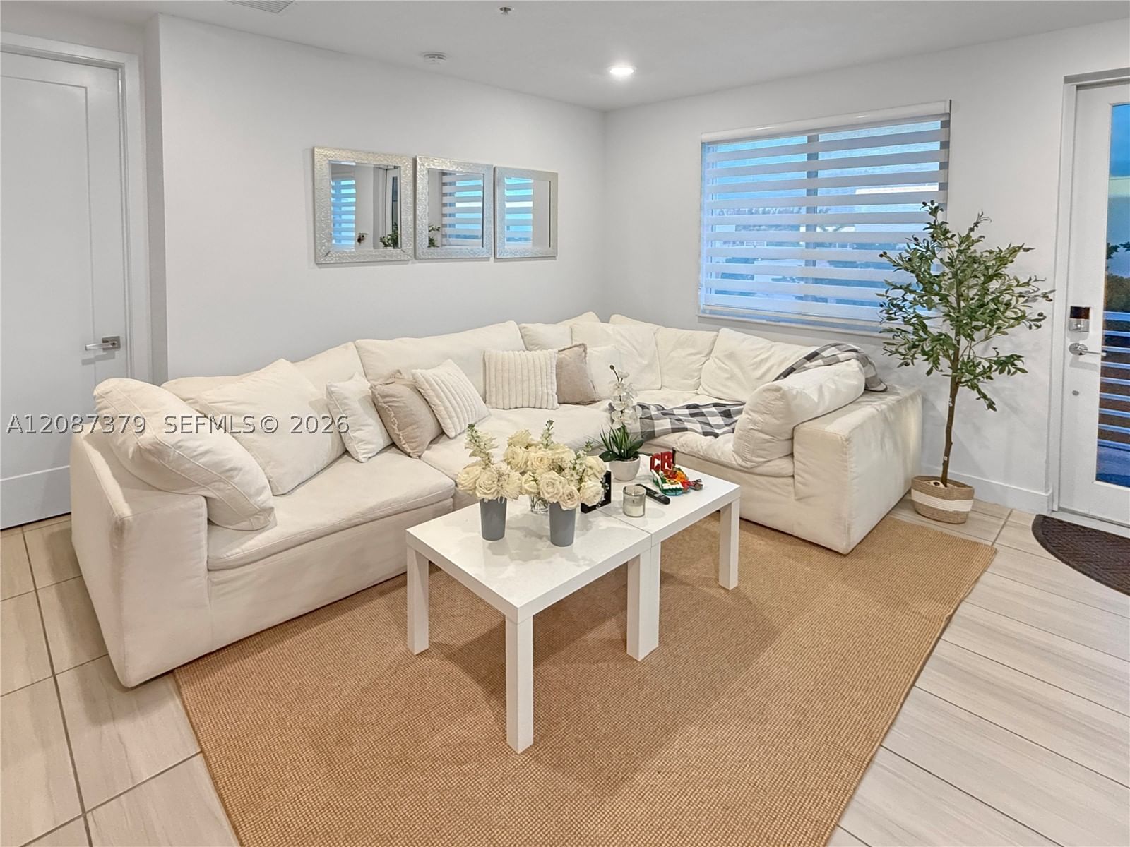 Real estate property located at 6416 NW 102nd Ct #304, Miami-dade, Landmark At Doral Condo N, Doral, FL