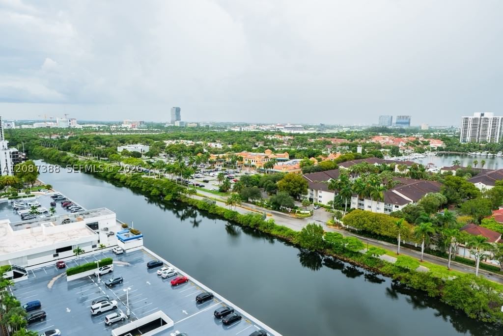 Real estate property located at 3701 Country Club Dr #1807, Miami-dade, Flamenco Condo Tower Ii, Aventura, FL