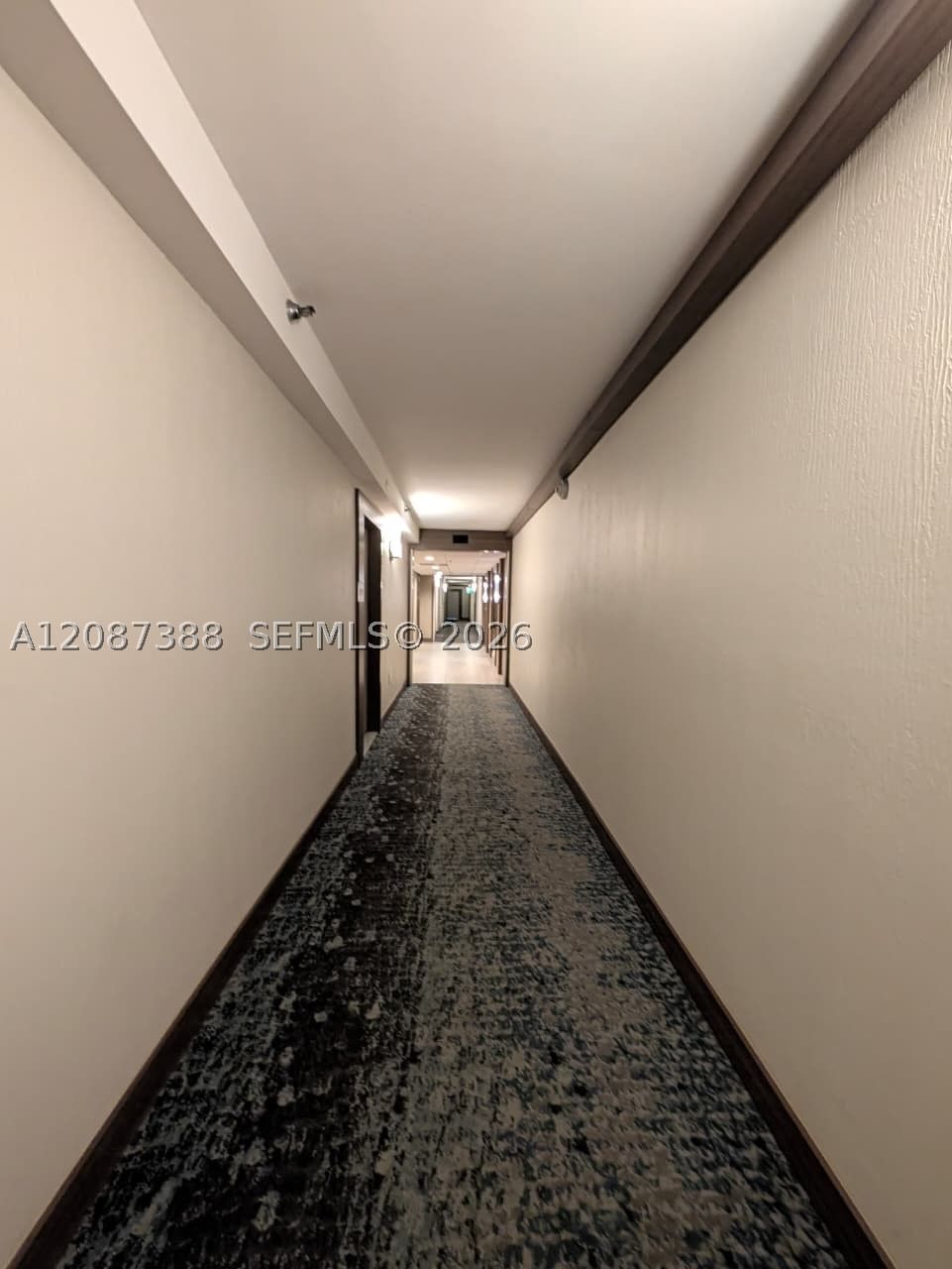 Real estate property located at 3701 Country Club Dr #1807, Miami-dade, Flamenco Condo Tower Ii, Aventura, FL