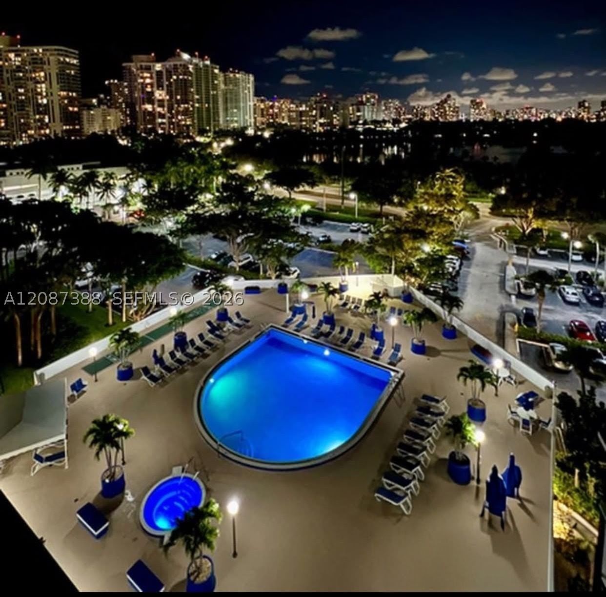 Real estate property located at 3701 Country Club Dr #1807, Miami-dade, Flamenco Condo Tower Ii, Aventura, FL