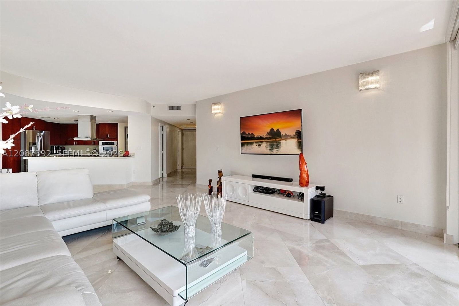 Real estate property located at 4000 ISLAND BLVD #402, Miami-dade, Williams Island, Aventura, FL
