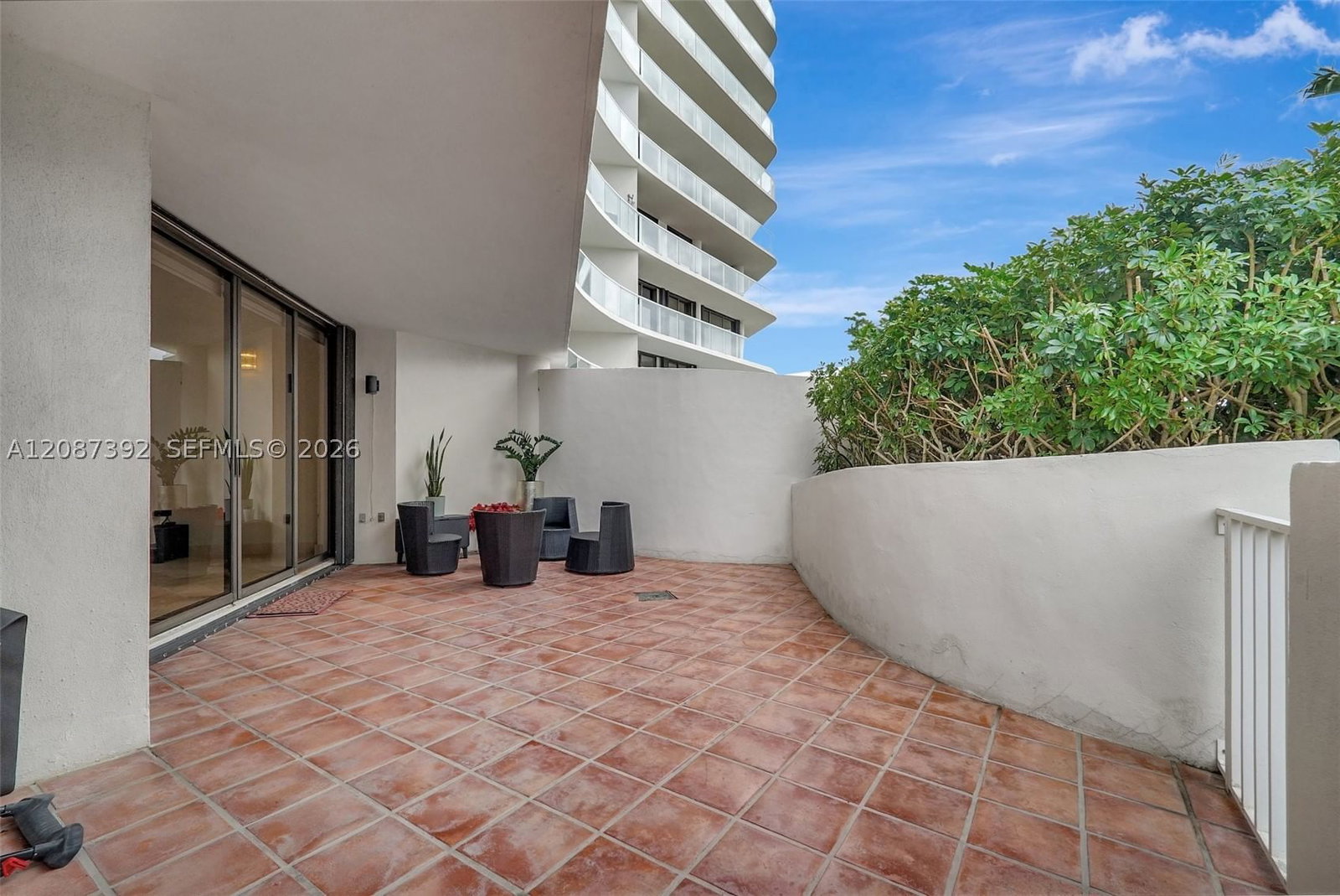Real estate property located at 4000 ISLAND BLVD #402, Miami-dade, Williams Island, Aventura, FL