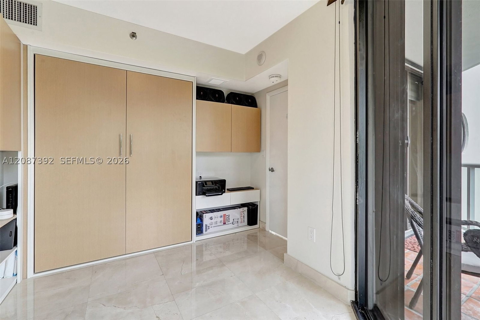 Real estate property located at 4000 ISLAND BLVD #402, Miami-dade, Williams Island, Aventura, FL
