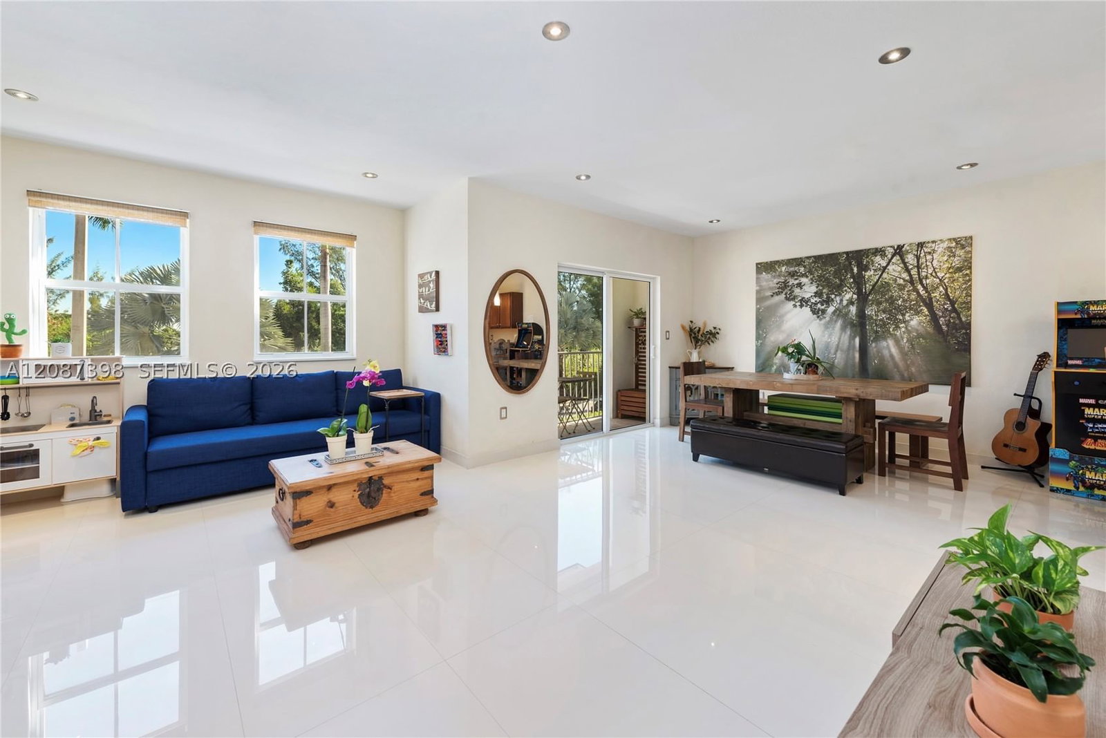 Real estate property located at 8800 97th Ave #204, Miami-dade, St Maarten At Grand Bay C, Doral, FL