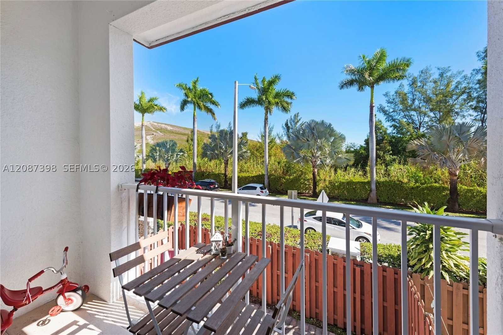 Real estate property located at 8800 97th Ave #204, Miami-dade, St Maarten At Grand Bay C, Doral, FL