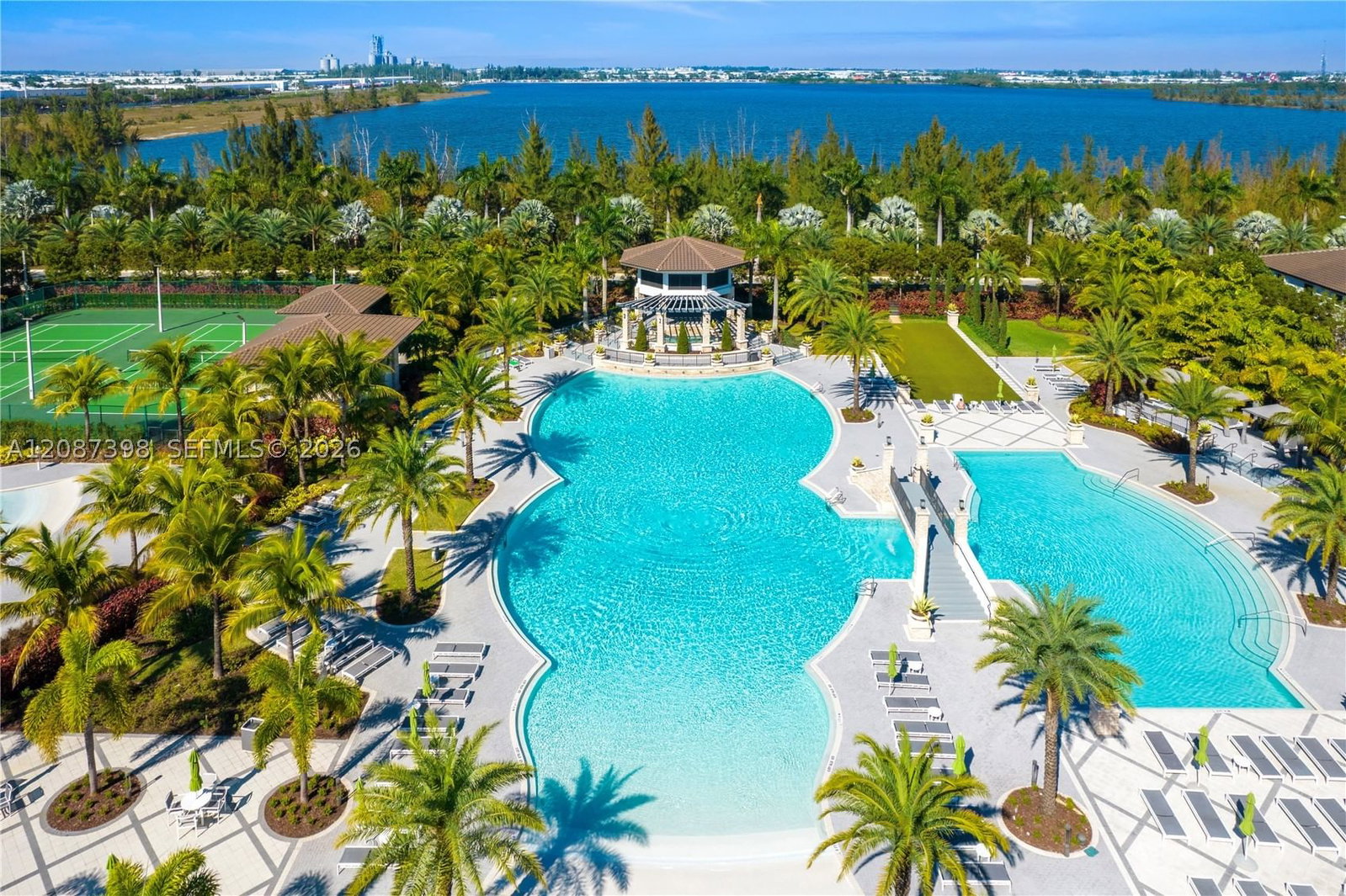 Real estate property located at 8800 97th Ave #204, Miami-dade, St Maarten At Grand Bay C, Doral, FL