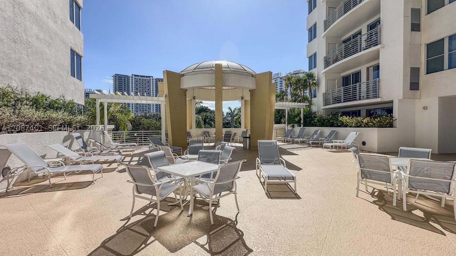 Real estate property located at 1830 Radius Dr #709, Broward, Radius Condo, Hollywood, FL